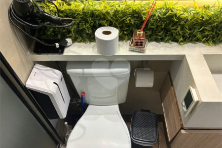 Apartamento à venda com 2 quartos em Santo Amaro, São Paulo, SP