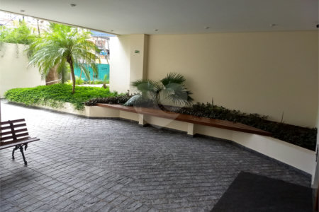 Apartamento à venda com 3 quartos, sendo 1 suíte, em Vila Olímpia, São Paulo, SP