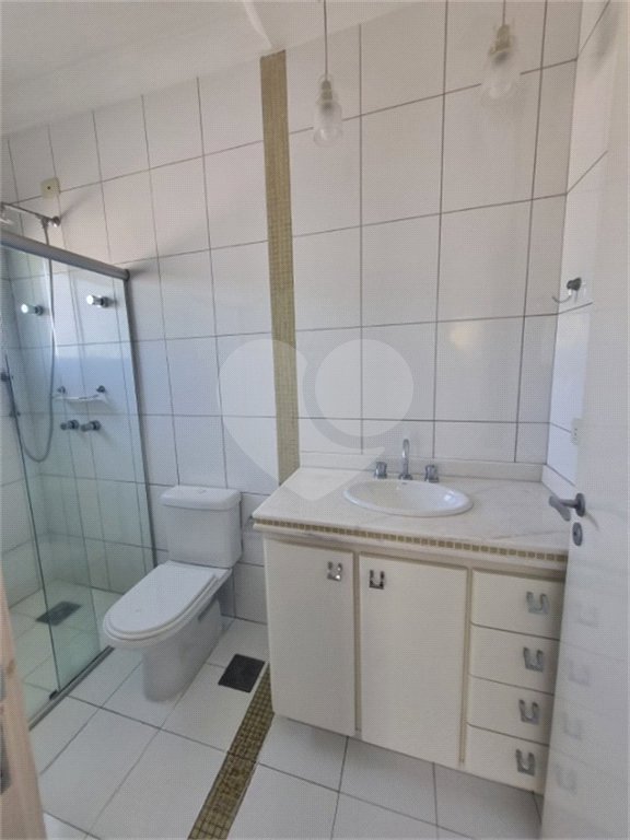 Casa à venda com 3 suítes no condomínio Residencial Terras de Vinhedo, Vinhedo - SP