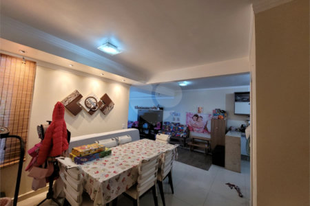 Casa à venda com 3 quartos, sendo 1 suíte,  no condomínio Reserva Balli, Sorocaba - SP