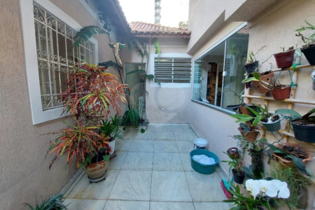 Casa para alugar com 3 quartos em Água Branca, São Paulo, SP