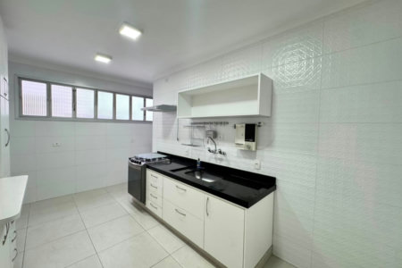 Apartamento com 2 dormitórios para alugar, 113 m² por R$ 5.900,02/mês - Gonzaga - Santos/SP