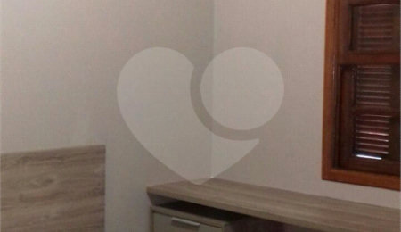 Casa à venda com 3 quartos, sendo 1 suíte,  em Vila Miranda, Itaquaquecetuba, SP