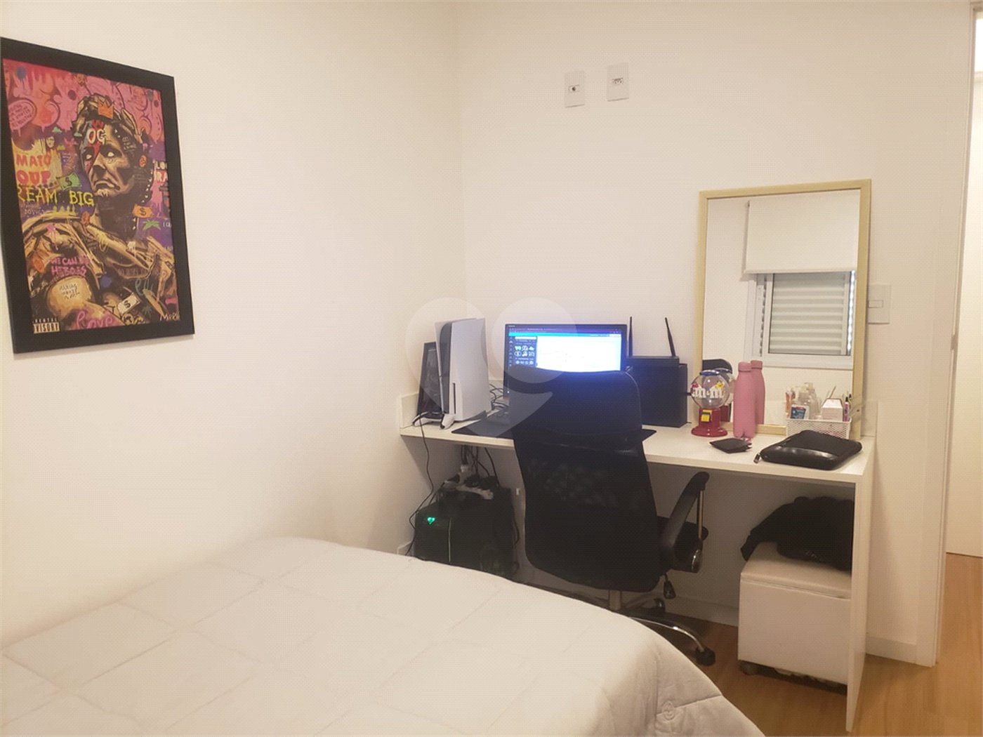Casa à venda com 3 quartos, sendo 1 suíte,  no condomínio Tirreno, Sorocaba - SP