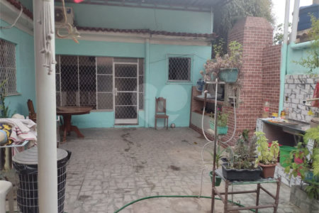 Casa à venda com 3 quartos em Campo Grande, Rio de Janeiro, RJ