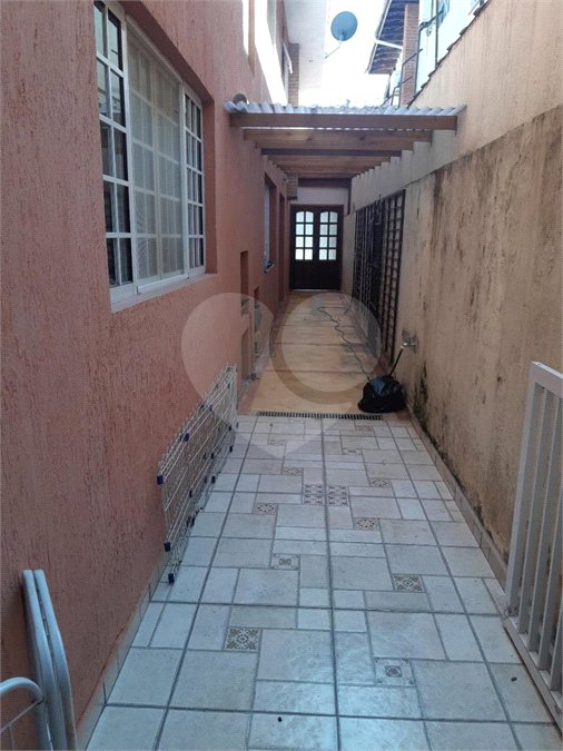Sobrado à venda com 3 quartos, sendo 1 suíte,  em Jardim Olympia, São Paulo, SP