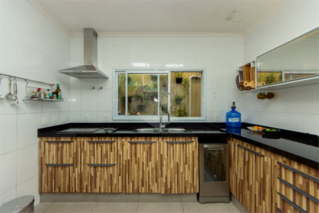Casa à venda com 5 suítes no condomínio Solar dos Manacas, São Paulo - SP