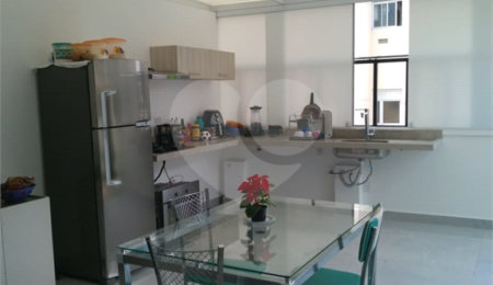 Apartamento à venda com 2 quartos, sendo 1 suíte,  em Vila Guarani (z Sul), São Paulo, SP