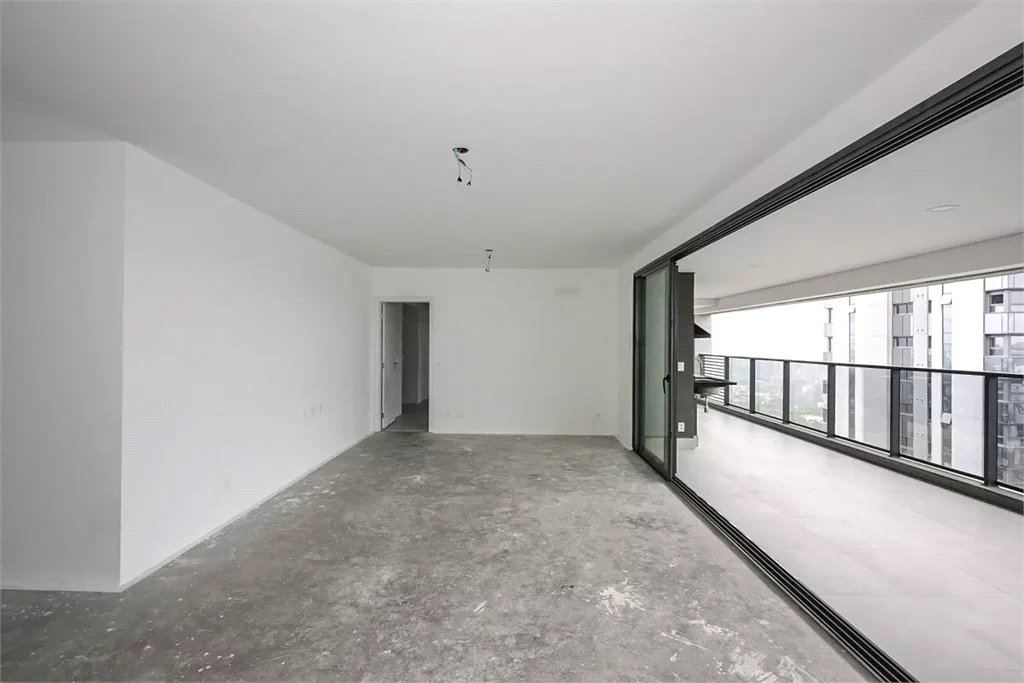 Apartamento à venda com 3 suítes, em Jardim Fonte do Morumbi, São Paulo, SP