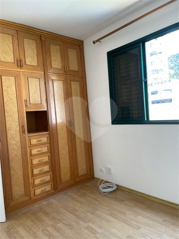 Apartamento à venda com 3 quartos, sendo 1 suíte,  em Vila Suzana, São Paulo, SP