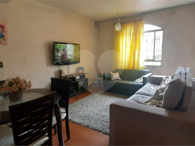 Sobrado à venda com 2 quartos em Tremembé, São Paulo, SP