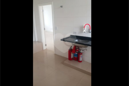 Casa à venda ou para alugar com 5 quartos em Perdizes, São Paulo, SP