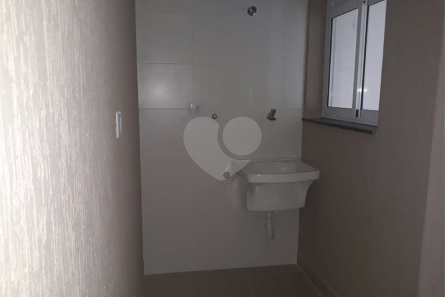 Casa à venda ou para alugar com 3 quartos, sendo 1 suíte, no condomínio martinha, São Paulo - SP
