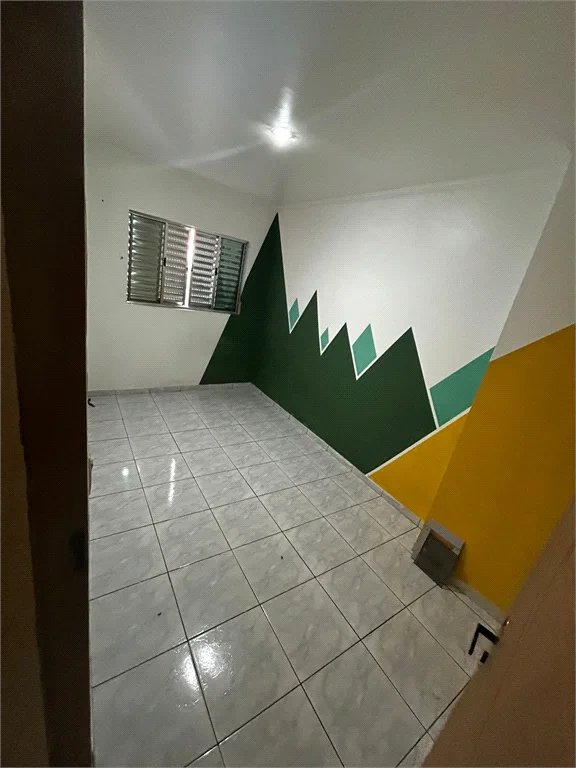 Sobrado à venda com 4 quartos, sendo 2 suítes, em Parque Sonia, São Paulo, SP