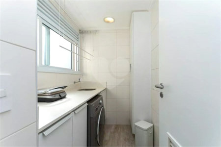 Apartamento à venda com 3 quartos, sendo 2 suítes, em Água Branca, São Paulo, SP