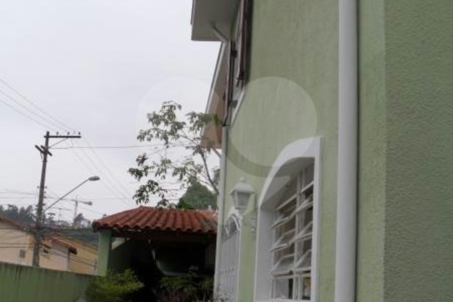 Sobrado à venda com 3 quartos, sendo 1 suíte, em Horto Florestal, São Paulo, SP