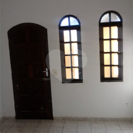 Casa á venda - Jardim Guarará