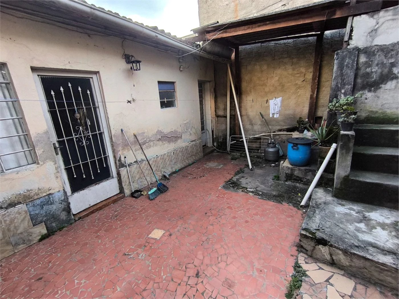 Casa à venda com 3 quartos, sendo 1 suíte, em Umarizal, São Paulo, SP