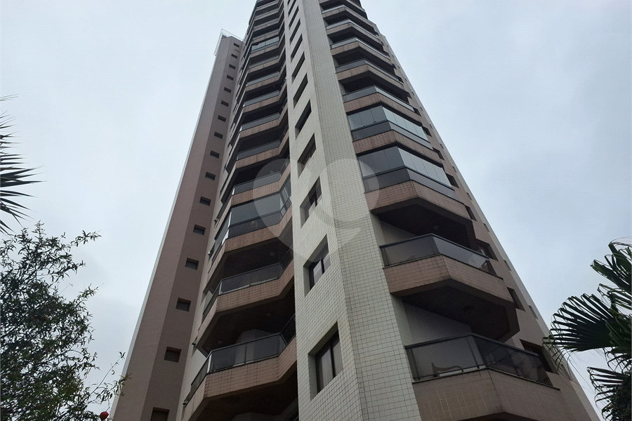 Apartamento à venda com 3 suítes em Santana, São Paulo, SP
