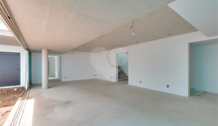 Casa à venda com 3 suítes no condomínio Residencial Heron 140, São Paulo - SP