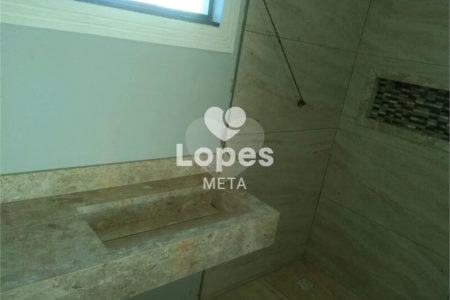 Casa à venda com 3 quartos, sendo 2 suítes, em Jardim Santa Júlia, São José dos Campos, SP