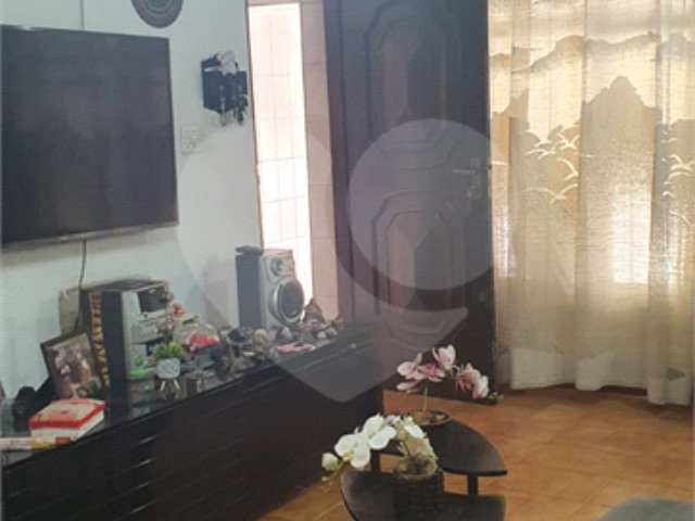 Sobrado à venda com 2 quartos, sendo 1 suíte,  em Anália Franco, São Paulo, SP
