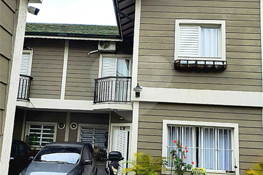 Casa à venda com 2 quartos, sendo 1 suíte, no condomínio Residencial Vila da Serra, São Paulo - SP