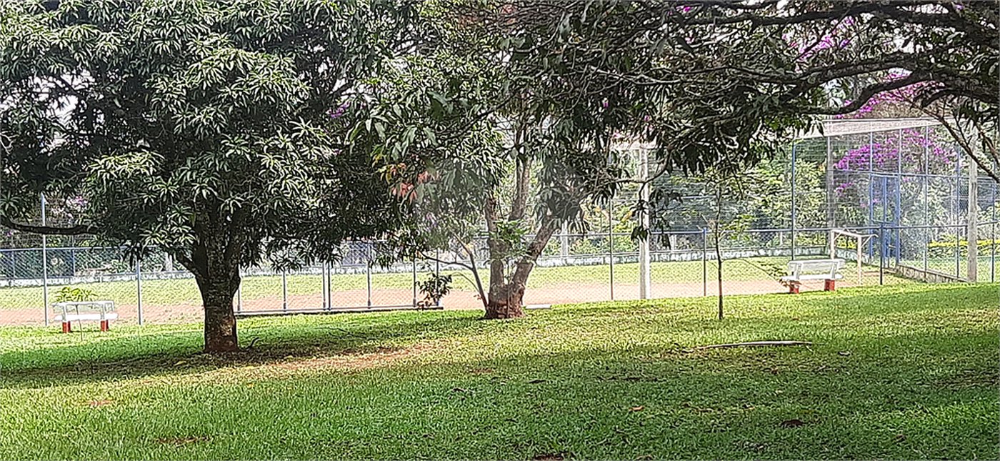 Casa à venda com 3 suítes no condomínio Chacarás Bela Vista, Mairiporã - SP