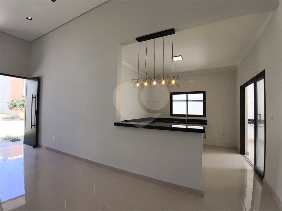 Casa à venda com 3 suítes no condomínio Residencial Villagio Wanel, Sorocaba - SP
