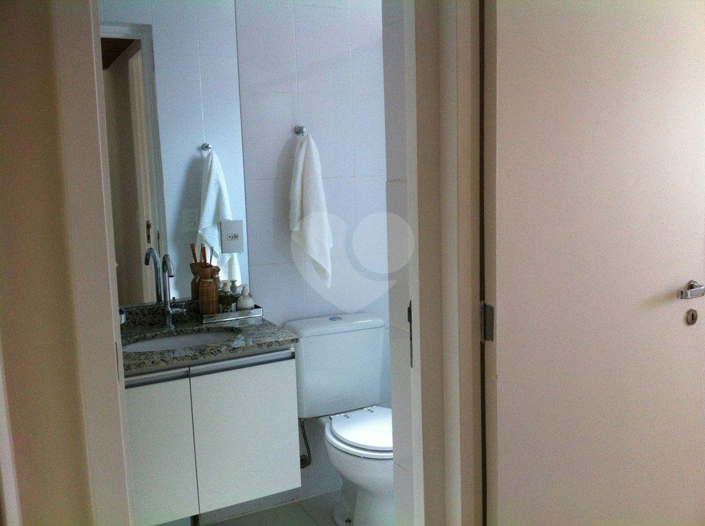Apartamento à venda com 2 quartos, sendo 1 suíte,  em Vila Maria, São Paulo, SP