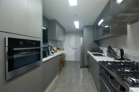 Apartamento à venda com 3 suítes em Jardim Fonte do Morumbi, São Paulo, SP