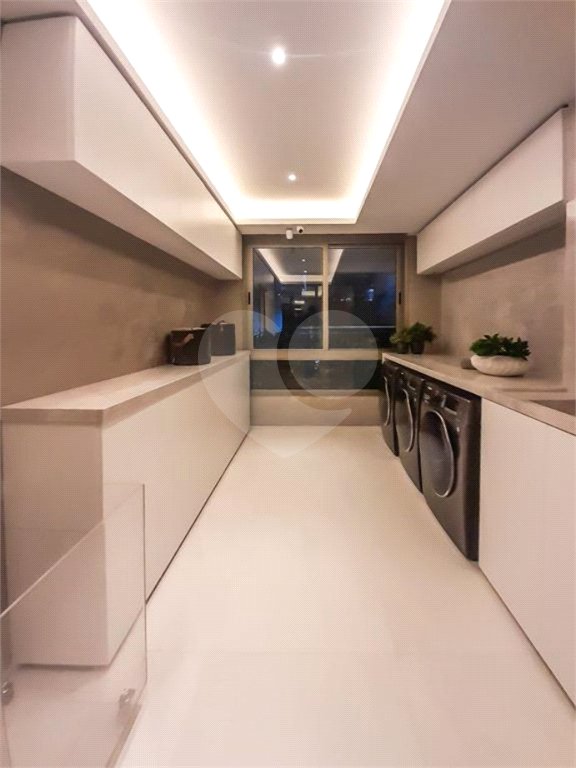 Apartamento à venda com 4 suítes em Indianópolis, São Paulo, SP