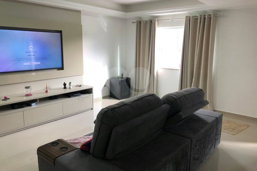 Casa à venda com 3 suítes no condomínio Estancia da Serra / Residencial Nova Mairipora, Mairiporã - SP