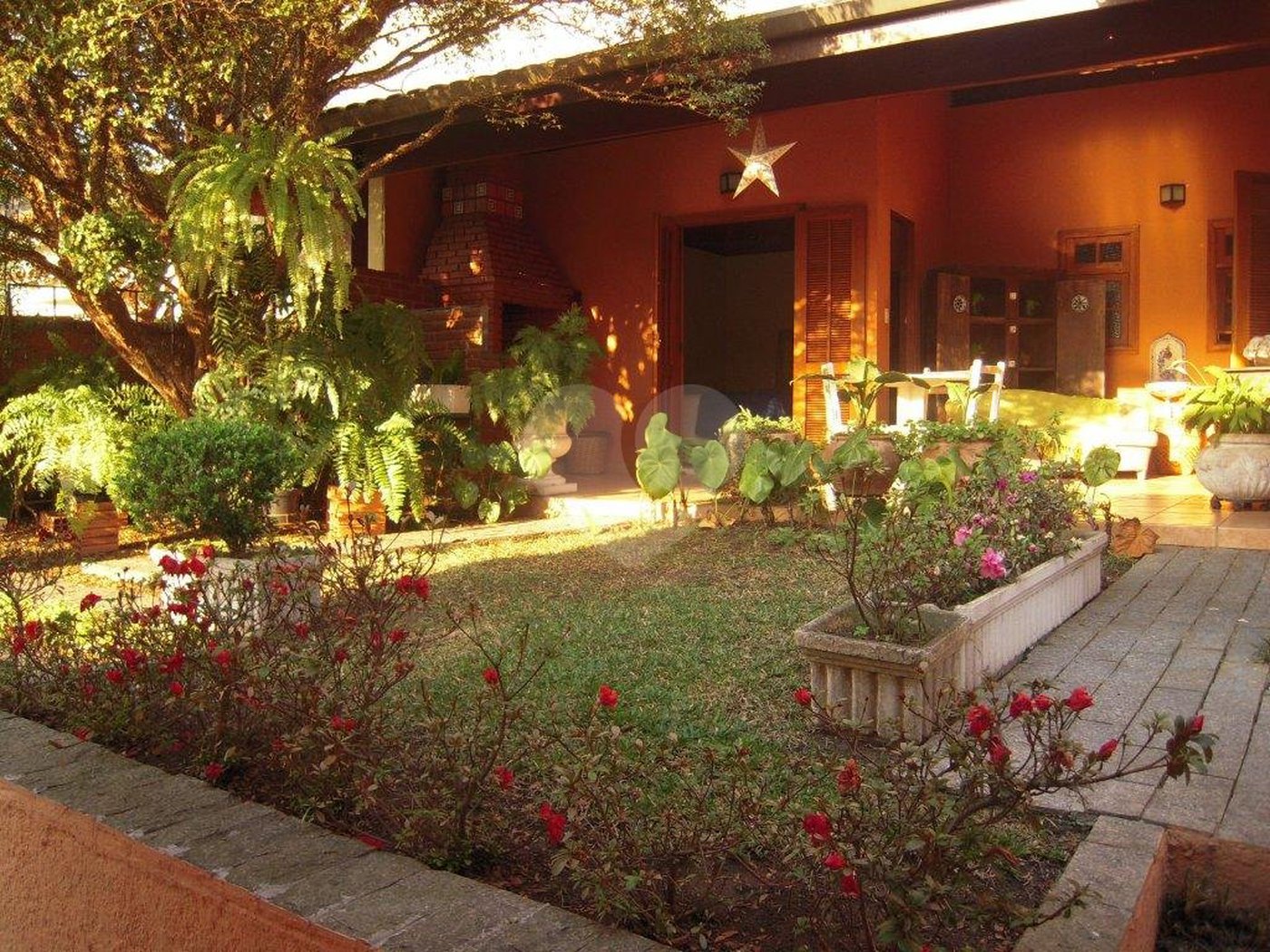 Casa à venda com 5 quartos, sendo 2 suítes,  em Saúde, São Paulo, SP