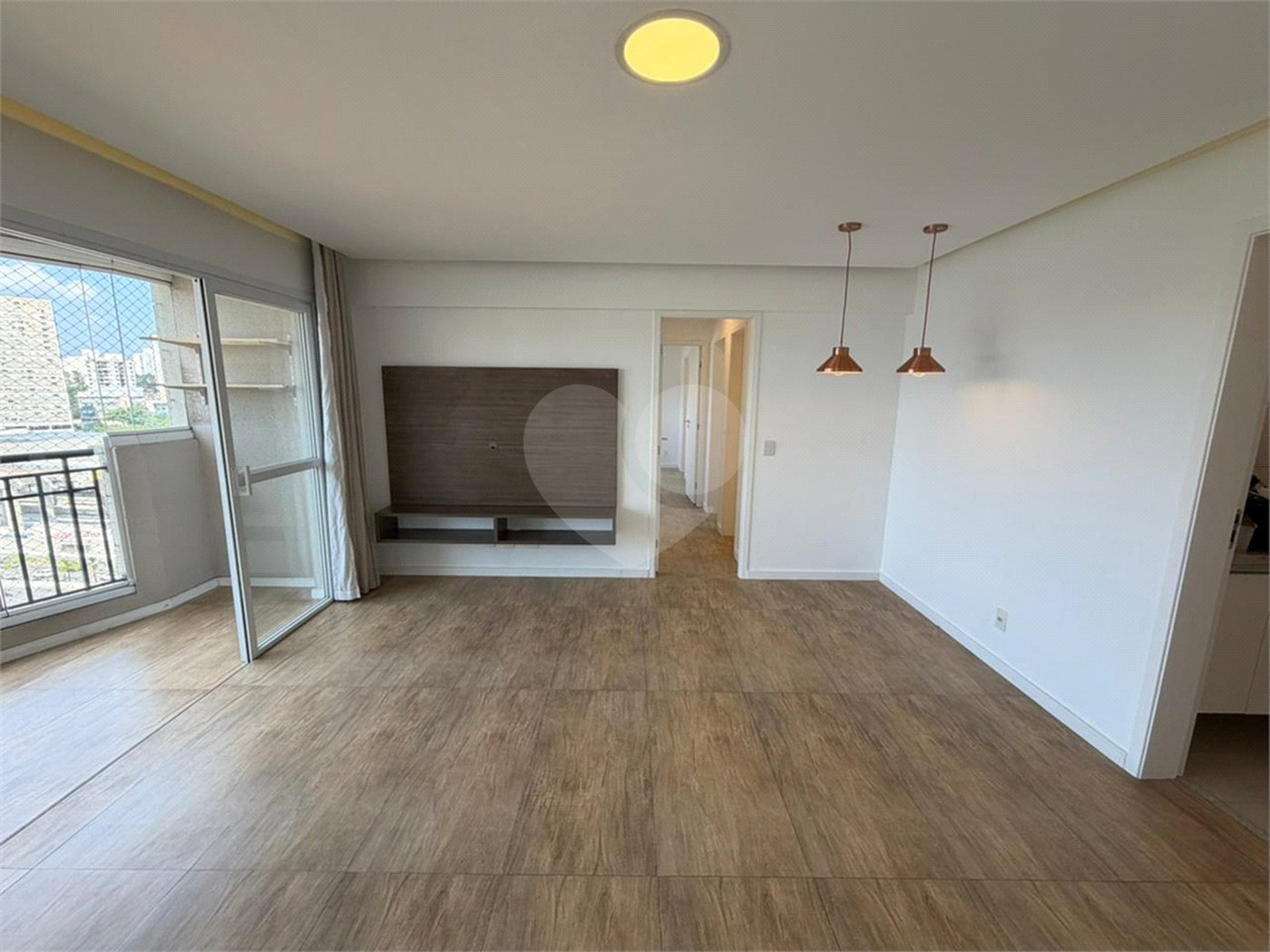 Apartamento à venda com 3 quartos, sendo 1 suíte, em Jardim Aeroporto, São Paulo, SP