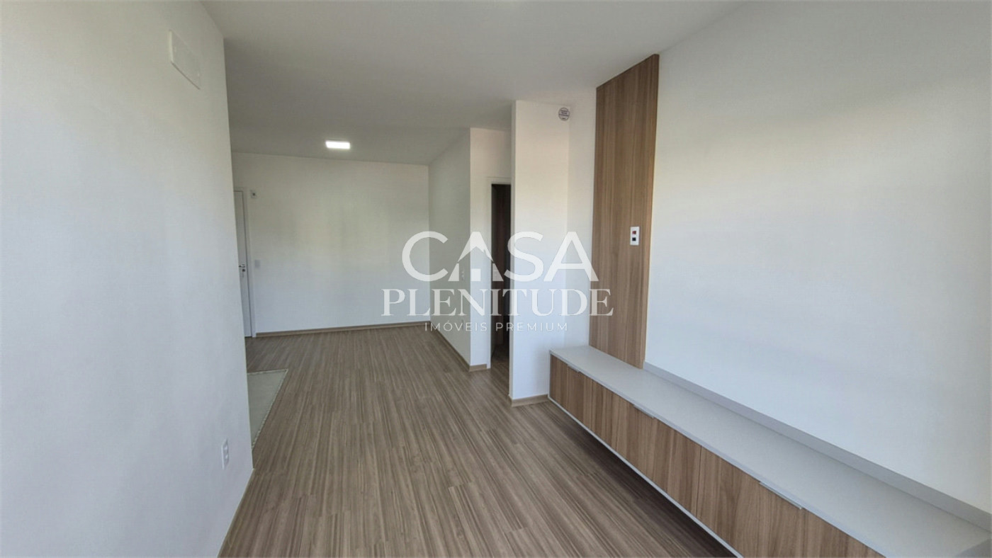 Apartamento à venda ou para alugar com 2 quartos, sendo 1 suíte,  em Jardim São Carlos, Sorocaba, SP