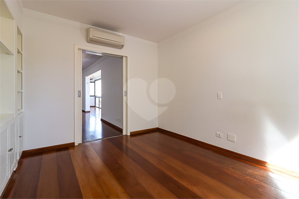 Apartamento à venda com 3 suítes em Cidade Monções, São Paulo, SP
