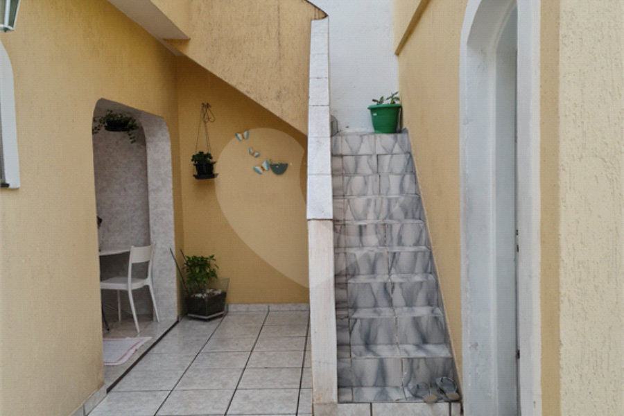 Sobrado à venda com 3 quartos, sendo 1 suíte, em Vila Ester (zona Norte), São Paulo, SP