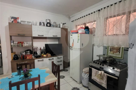 Casa à venda com 3 quartos em Jardim Saira, Sorocaba, SP