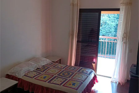 Sobrado à venda com 5 quartos, sendo 4 suítes,  em Rolinópolis, São Paulo, SP