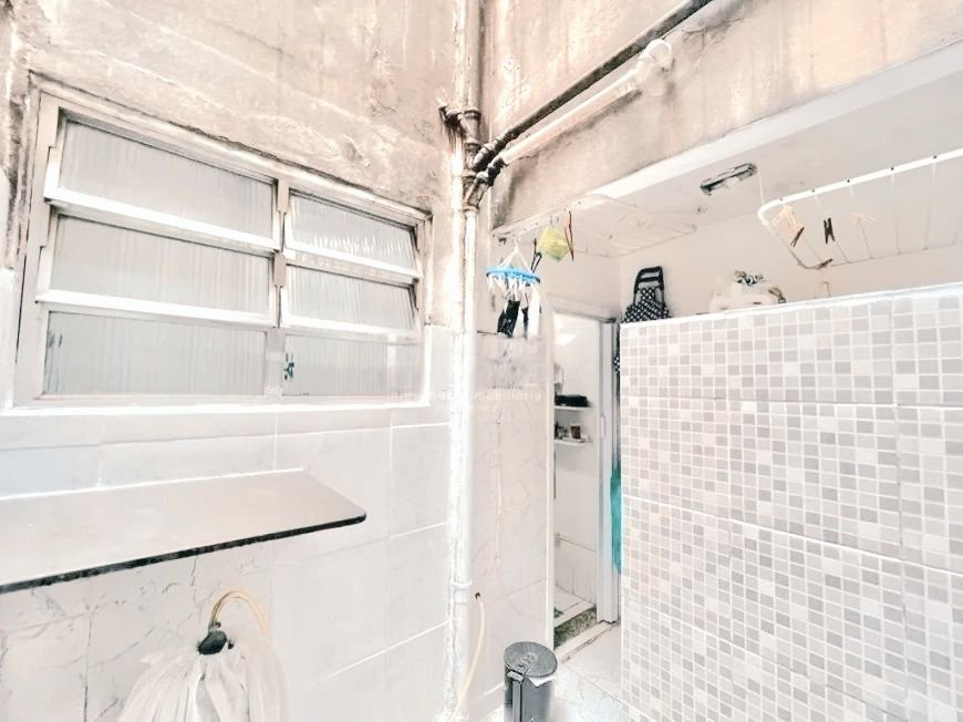 Apartamento com 2 dormitórios à venda, 70 m² por R$ 430.000,00 - Gonzaga - Santos/SP