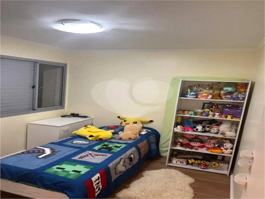 Apartamento à venda com 3 quartos, sendo 1 suíte,  em Parque Imperial, São Paulo, SP