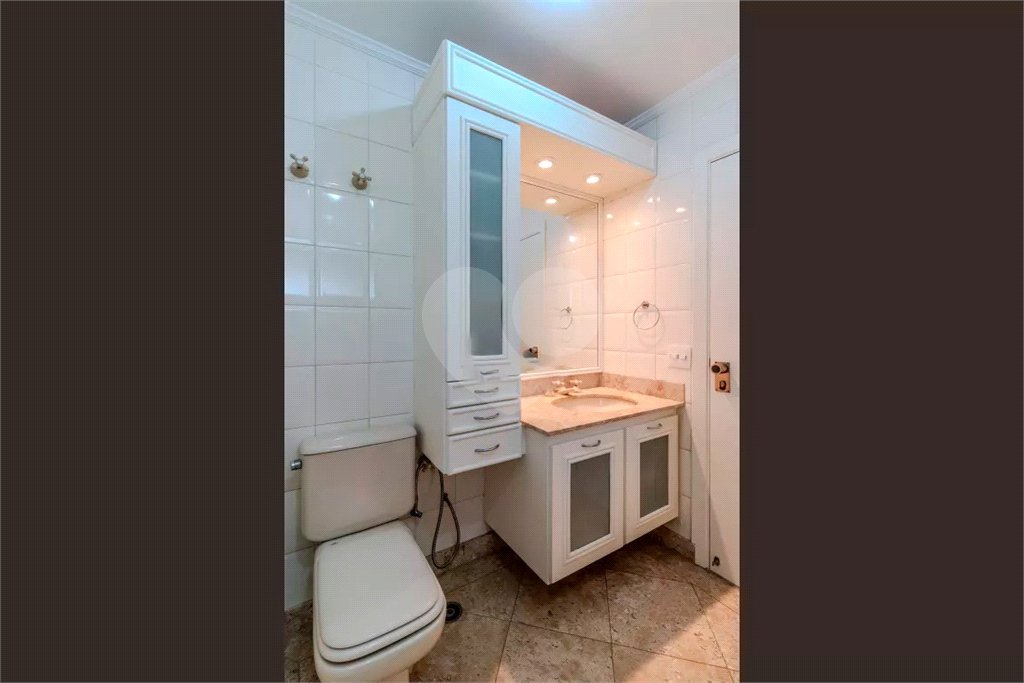 Apartamento à venda com 4 quartos, sendo 2 suítes, em Paraíso do Morumbi, São Paulo, SP