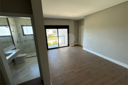 Casa à venda com 4 suítes no condomínio Villas do Golf, Itu - SP