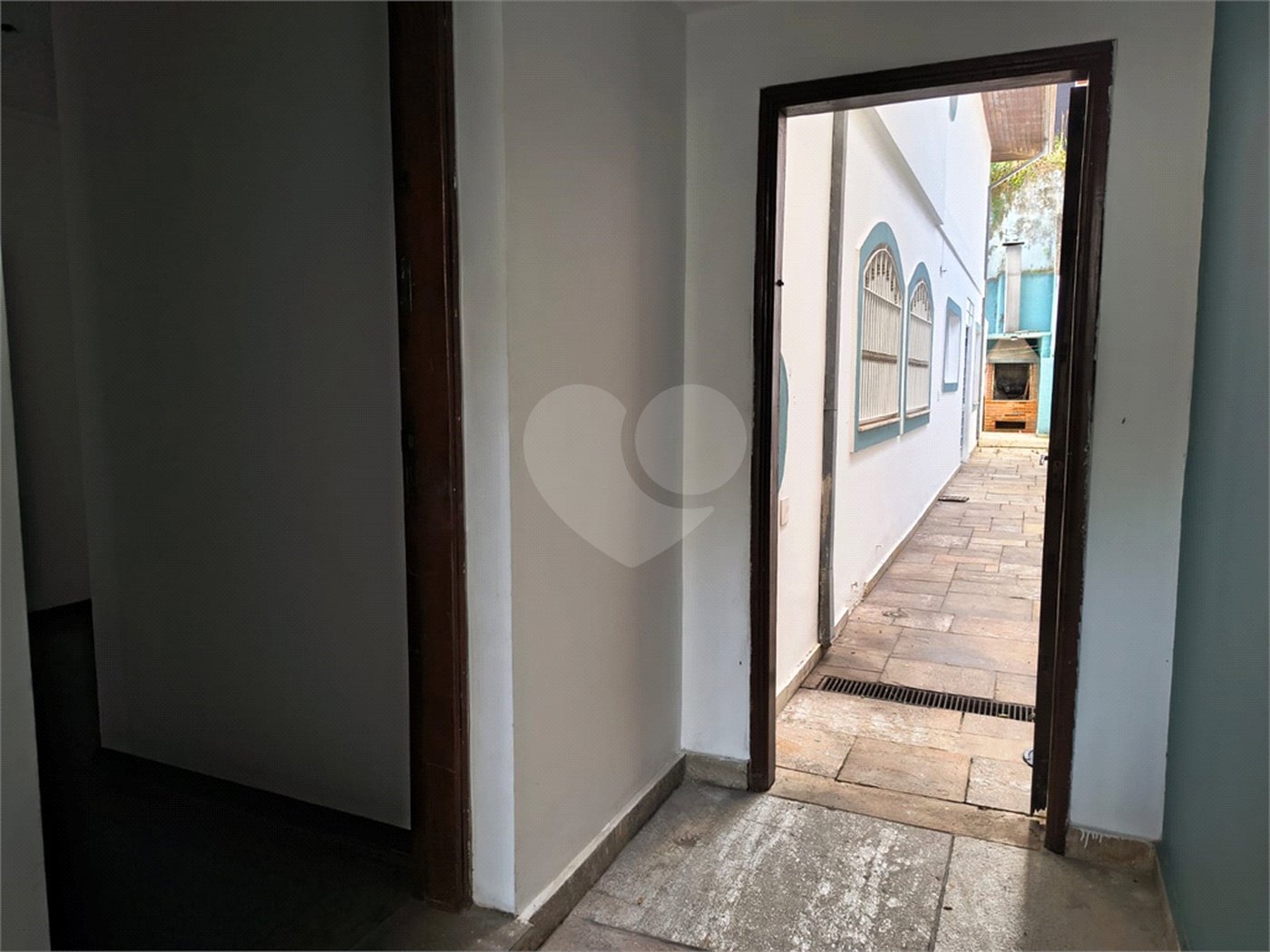 Sobrado à venda com 3 quartos, sendo 1 suíte,  em Jardim Esmeralda, São Paulo, SP