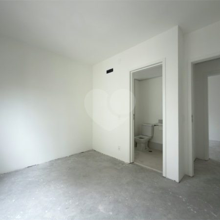 Apartamento à venda com 3 suítes em Vila Nova Conceição, São Paulo, SP
