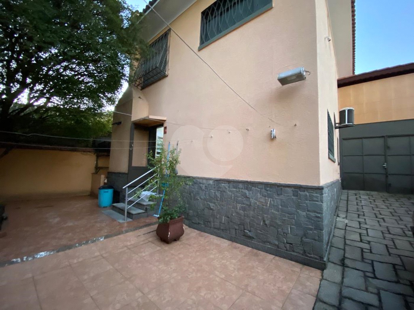 Casa à venda com 5 quartos, sendo 1 suíte,  no condomínio Casa, São Paulo - SP