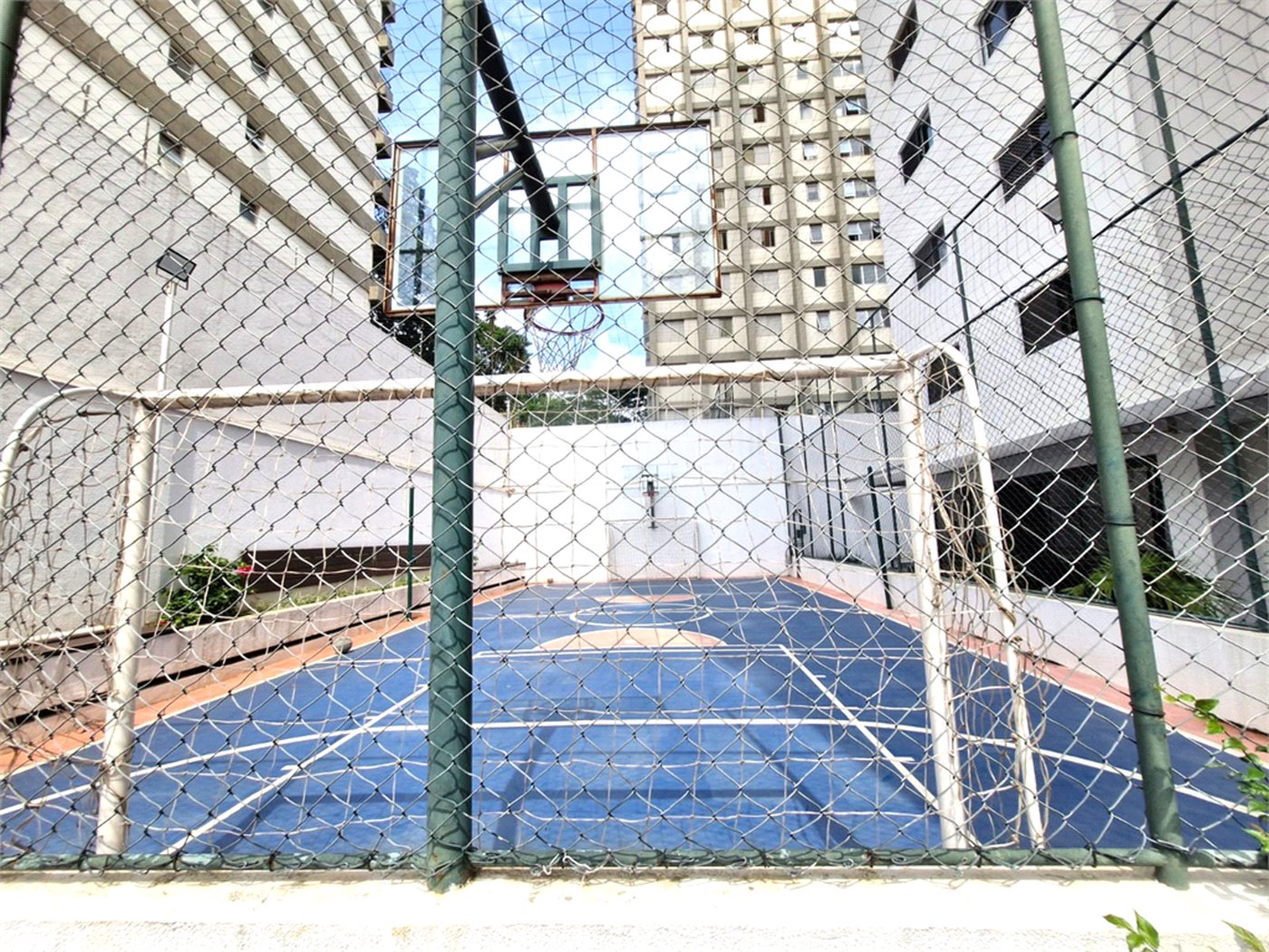Apartamento à venda com 4 quartos, sendo 2 suítes, em Alto da Boa Vista, São Paulo, SP