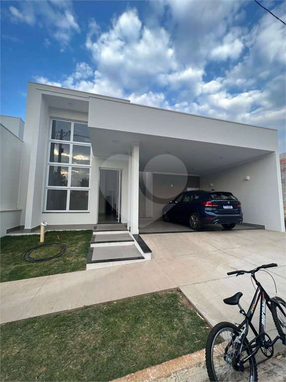 Casa à venda no condomínio Faixa Azul