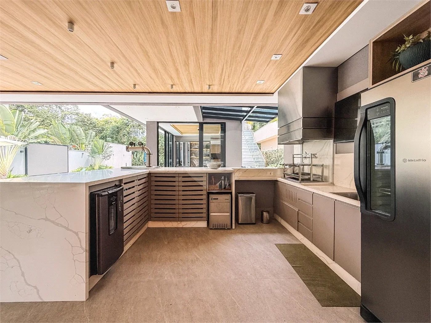 Casa à venda com 5 suítes em Riviera de São Lourenço, Bertioga, SP
